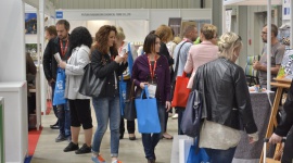 Szukasz pomysłu na prezent? Przyjdź na bezpłatne targi Gift Show Poland Zakupy, LIFESTYLE - Już w dniach 19-21 maja br. rusza druga edycja międzynarodowych targów Gift Show Poland – jednego z największych wydarzeń branży upominkowej w Polsce. Impreza odbędzie się w warszawskim Centrum Targowo-Kongresowym MT Polska przy ul. Marsa 56c.