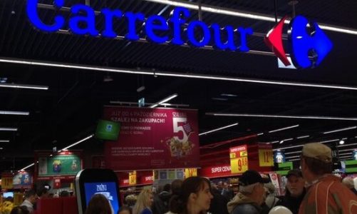 HIPERMARKET CARREFOUR OTWARTY W WOŁOMINIE