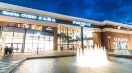 Nowe sklepy debiutują we Wrocławiu Zakupy, LIFESTYLE - Legginsy typu push-up w pierwszym w Polsce sklepie stacjonarnym Freddy, profesjonalna opieka w salonach optycznych Trendy Opticians i Design Optyk, a także nowoczesne cięcia i koloryzacje w Jean Louis David.