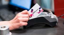 W sobotę Magnolia Park rozdaje 20 tysięcy złotych Zakupy, LIFESTYLE - 20 tysięcy złotych w 400 kartach podarunkowych rozda w najbliższą sobotę największe centrum handlowe na Dolnym Śląsku. Dodatkowo na klientów czekają atrakcyjne rabaty i promocje nawet do 70 procent!